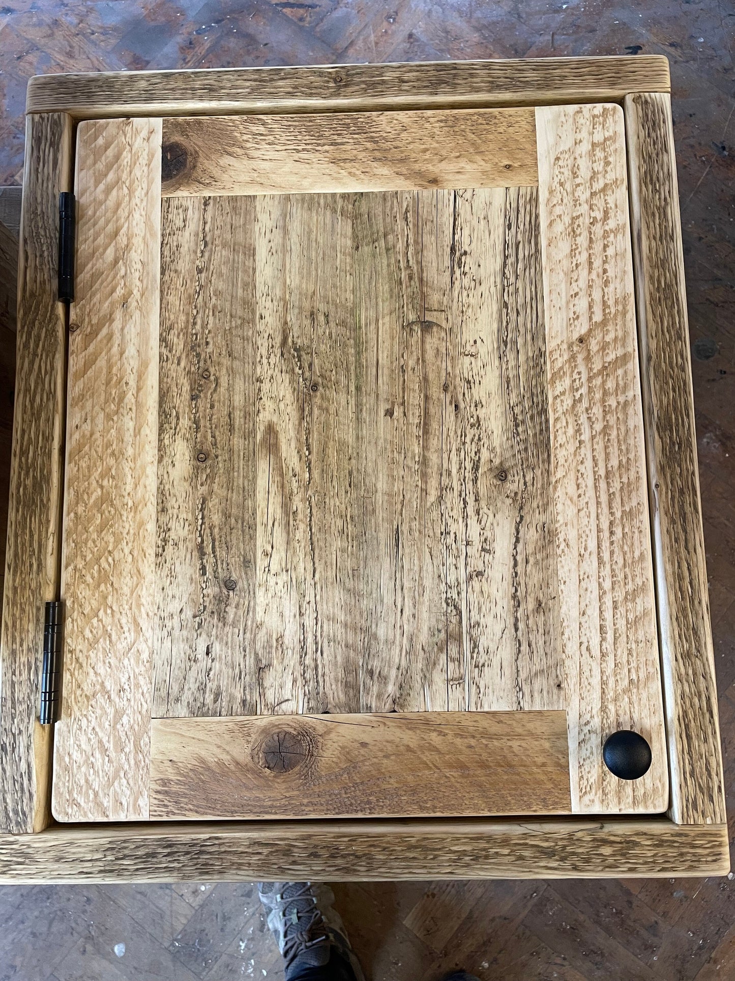 BIRCHWOOD Rustic Reclaimed Mirror Cabinet